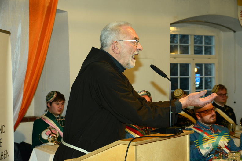 Festredner Bruder Paulus Terwitte OFMCap im Präsid des Dreikönigskommerses.