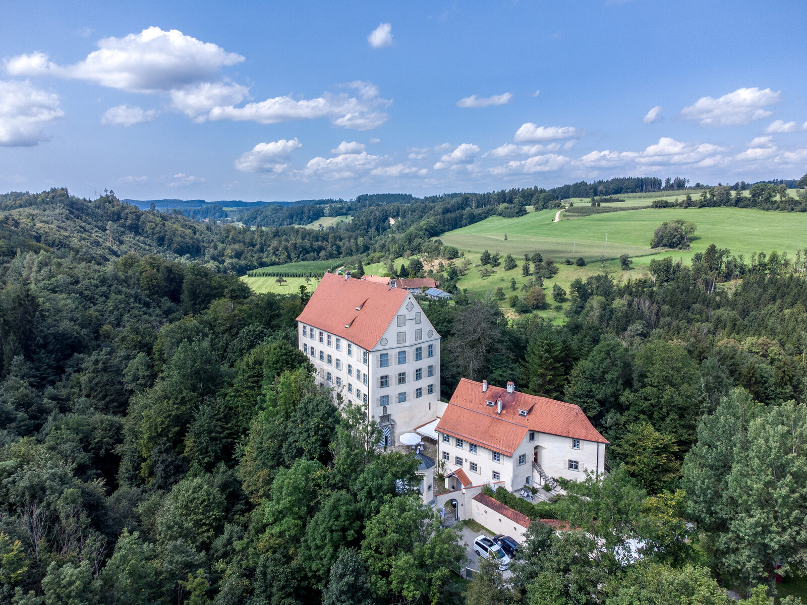 Schloss Achberg — Ausstellungsort der Karl-Hofer-Schau „Zwischen Schönheit und Wahrheit“.
