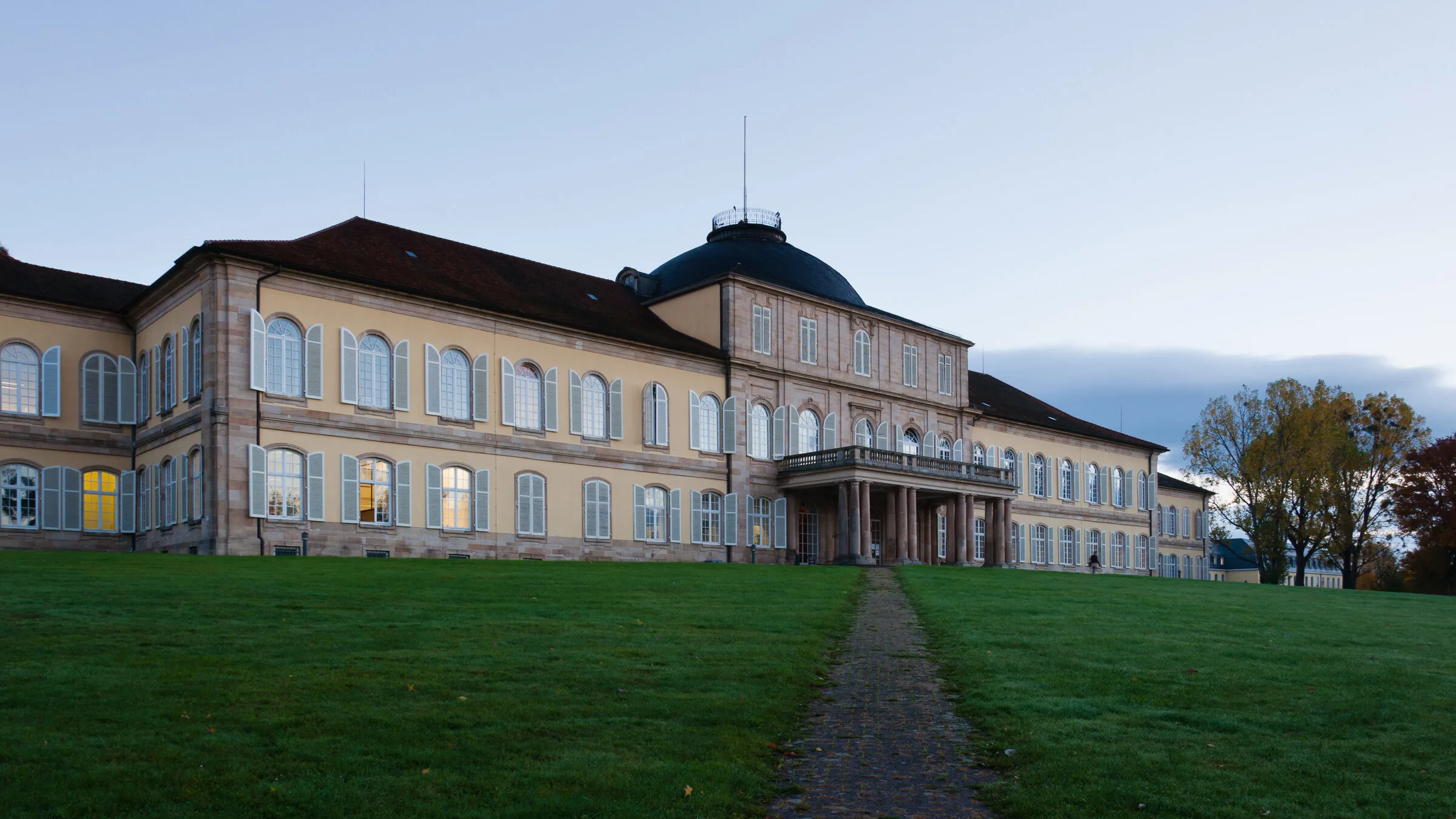 Schloss Hohenheim in Stuttgart-Hohenheim — Sitz der KDStV Carolingia, wo der 62. Regionaltag Süd stattfindet.